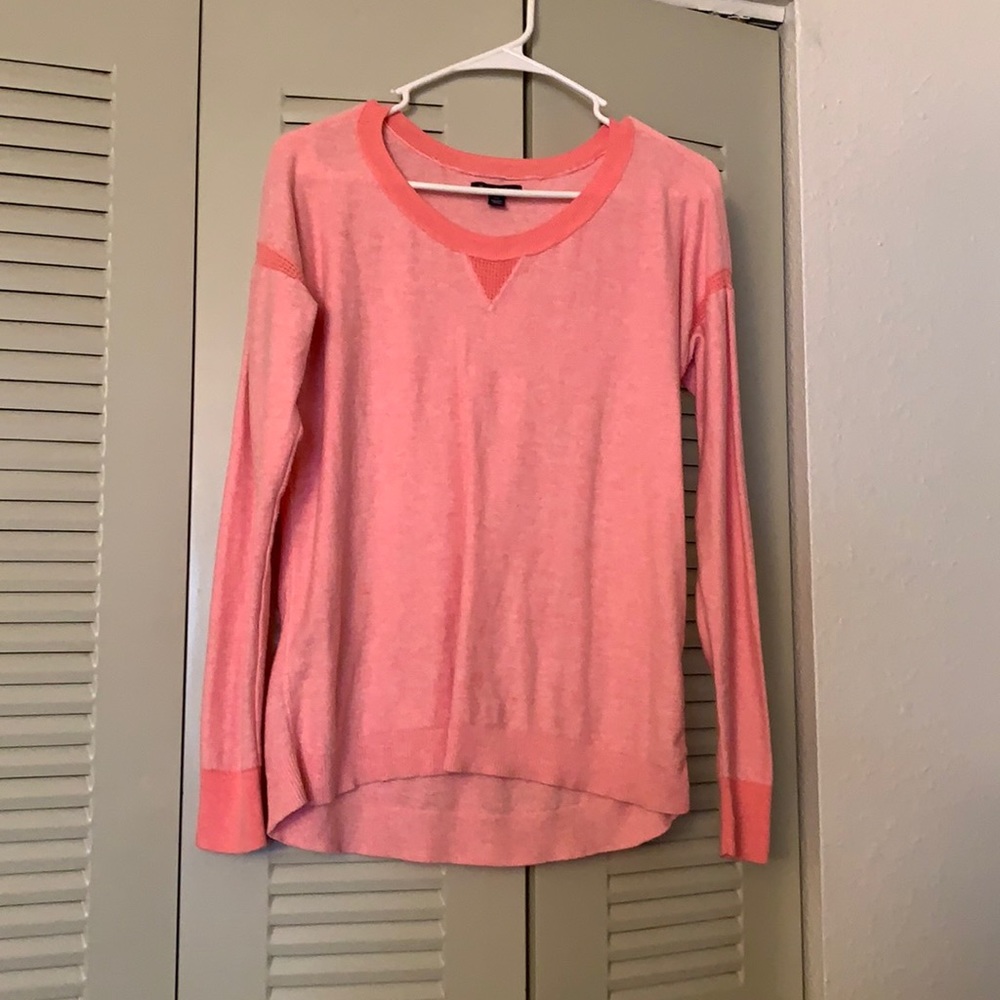Women’s long sleeved shirt